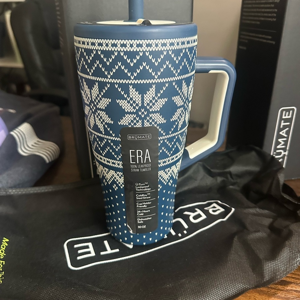 Brumate 30oz era Alpine Knit